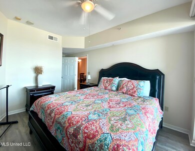 Legacy Towers Condo Rentals unit 504, Gulfport, MS 39507 - photo 6