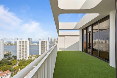 2000 Island Blvd unit PH-5, Aventura, FL 33160 - photo 5