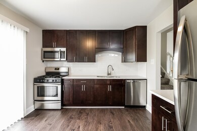 17559 Chestnut Ave, Country Club Hills, IL 60478 - photo 7