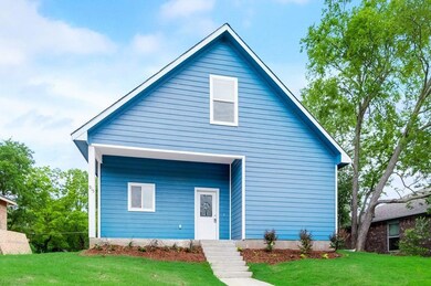 915 W Munson St, Denison, TX 75020 - photo 3