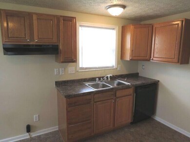 1741 Ripplebrook Rd, Columbus, OH 43223 - photo 6