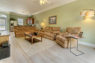 4806 Exton Park Loop-large-006-6-Living