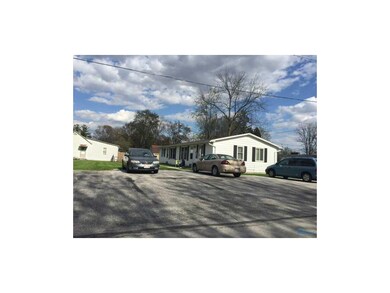 Parking Lot/Garage.