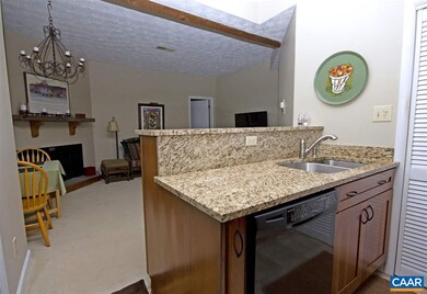 796 Laurelwood, Roseland, VA 22967 - photo 5