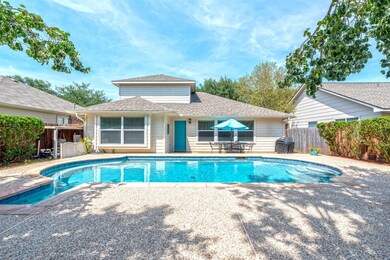 32115 Anne Ln, Pinehurst, TX 77362 - photo 2