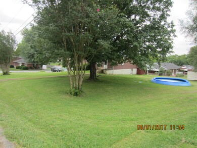 View of Side of property on the West Side
