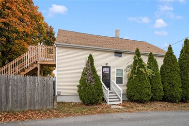 25 Ordway St, Pawtucket, RI 02861 - photo 3