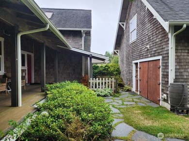 337 S Butterclam St SW, Ocean Shores, WA 98569 - photo 4