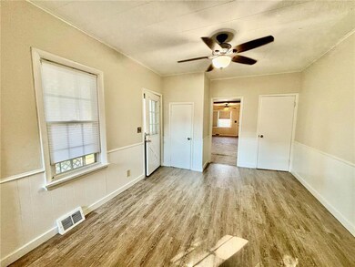 222 C St, Pen Argyl, PA 18072 - photo 6