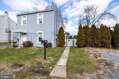 159 Spring Garden St, Leesport, PA 19533 - photo 2