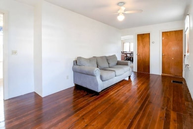 25 Park Square Ave, Riverside, RI 02915 - photo 7