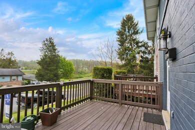 135 Gerald Ave, Reading, PA 19607 - photo 4