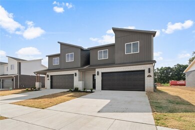 650 Sun Meadows Loop, Centerton, AR 72719 - photo 3