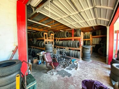 5203 Pinemont Dr, Houston, TX 77092 - photo 5