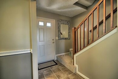 324 Sycamore Dr, Circleville, OH 43113 - photo 3