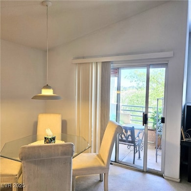 Dining room with carpet