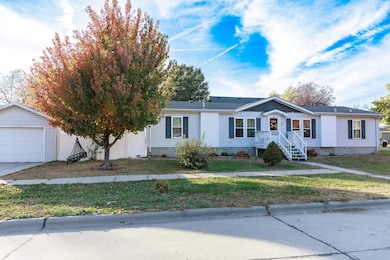 572 25th Ave, Columbus, NE 68601 - photo 5