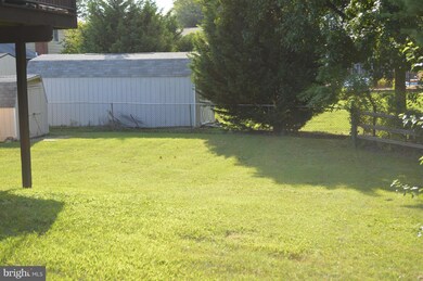 2302 Lodge Forest Dr, Sparrows Point, MD 21219 - photo 3