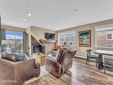 5-web-or-mls-1401-lowell-ave-31