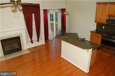 25348 Mcintyre Square, Chantilly, VA 20152 - photo 4