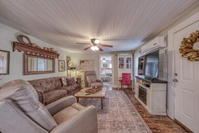 208 Holders Chapel Rd, Weatherford, TX 76088 - photo 6