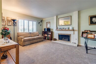 4397 Hidden Oak Ct, Las Vegas, NV 89103 - photo 5