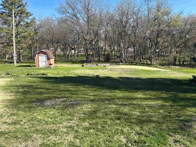 616 W 5th St, Wilber, NE 68465 - photo 4