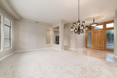 06_06-_Entry_to_Living