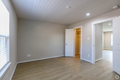 645 E 11th 1/2 St unit 1, Houston, TX 77008 - photo 4