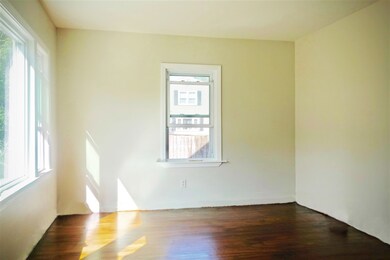 6 Booth St, Nashua, NH 03060 - photo 4