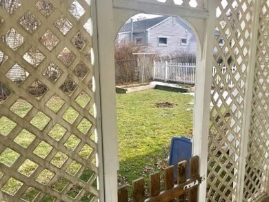 12 Rosa Rd unit 1, Middletown, RI 02842 - photo 3