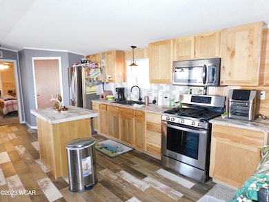 208 kitchen