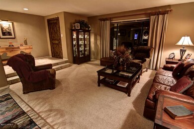 3235 E Malapai Dr-3