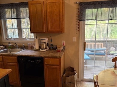 26 Jessica Cir, Pembroke, MA 02359 - photo 4