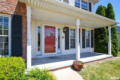 5312 N Castleberry Dr, Peoria, IL 61615 - photo 3