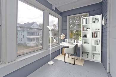 130 Bowles St, Springfield, MA 01109 - photo 5