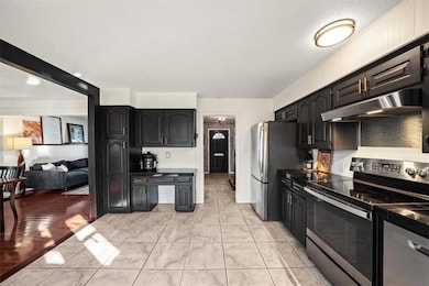 10432 Indiana Ave, Kansas City, MO 64137 - photo 6