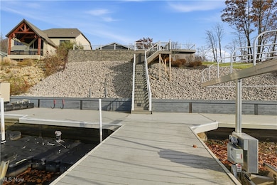 1531 Lake Crest Dr, Roaming Shores, OH 44084 - photo 7