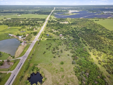 19498 Texas 34 unit 1B, Terrell, TX 75161 - photo 3