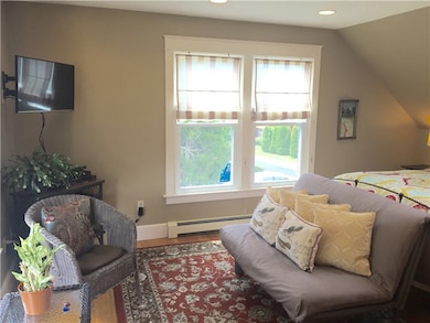 141 Coggeshall Ave unit A, Newport, RI 02840 - photo 7