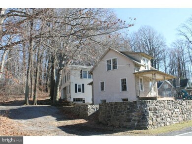 126 Wegman Rd, Reading, PA 19606 - photo 5