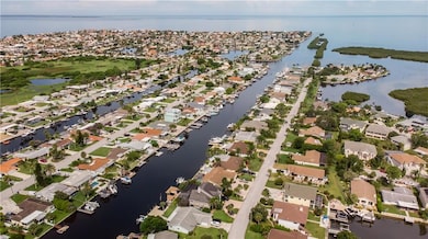 YOU CAN REALLY APPRECIATE HOW CLOSE THE GULF IS WHEN YOU SEE THE WATERWAY FROM THIS VIEW!