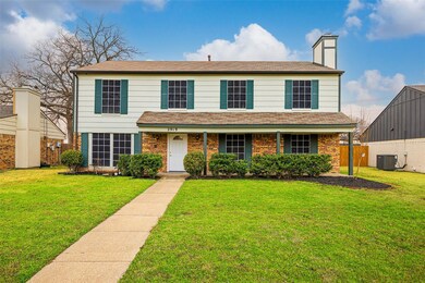 Traditional home with nice drive up!
