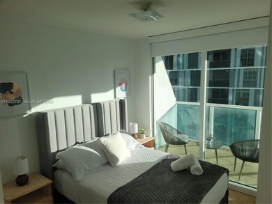 Brickell On The River unit 710, Miami, FL 33131 - photo 2
