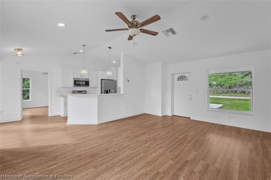 637 Stargazer Dr, Lake Placid, FL 33852 - photo 6