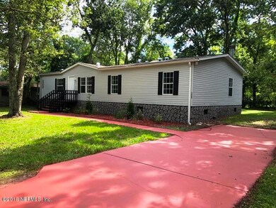 1325 Ellis Rd S, Jacksonville, FL 32205 - photo 2