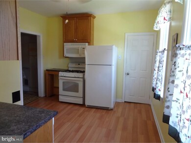 210 Madison Ave, Laurel Springs, NJ 08021 - photo 3