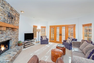 Westermere211_GreatRoom2