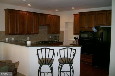 25128 Fortitude Terrace, Chantilly, VA 20152 - photo 6