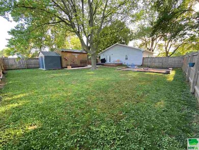 1311 6th St, Onawa, IA 51040 - photo 5